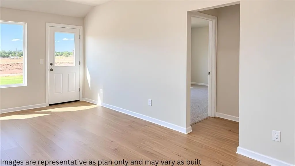 Photo 9 — 604 NE 103rd Street, Oklahoma City, OK 73114