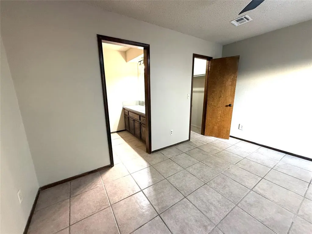 Photo 29 — 2001 Lona Avenue, Seminole, OK 74868