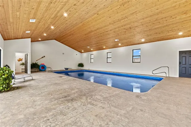 Photo 5 — 9963 N 2416 Road, Weatherford, OK 73096