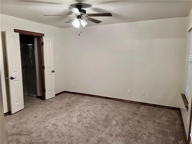 Photo 6 — 1412 N Lark Street, Weatherford, OK 73096