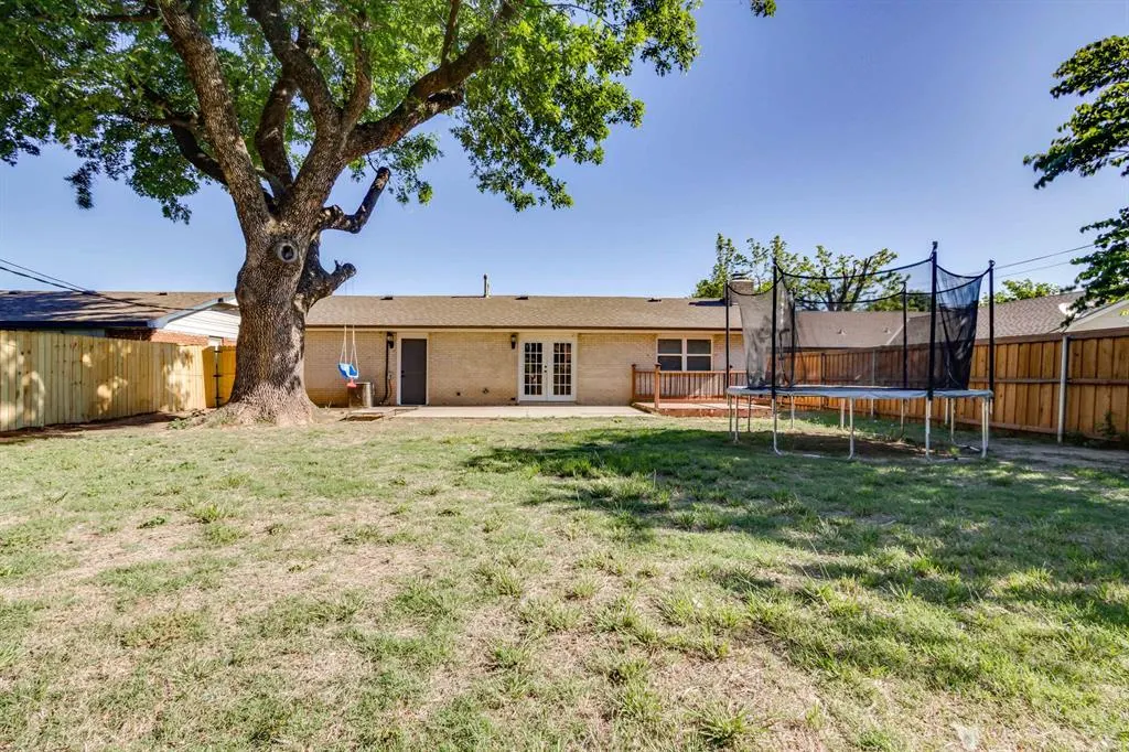 Photo 20 — 5704 NW 45th Street, Warr Acres, OK 73122