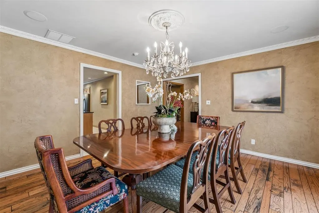 Photo 13 — 3533 Twelve Oaks Drive, Oklahoma City, OK 73120