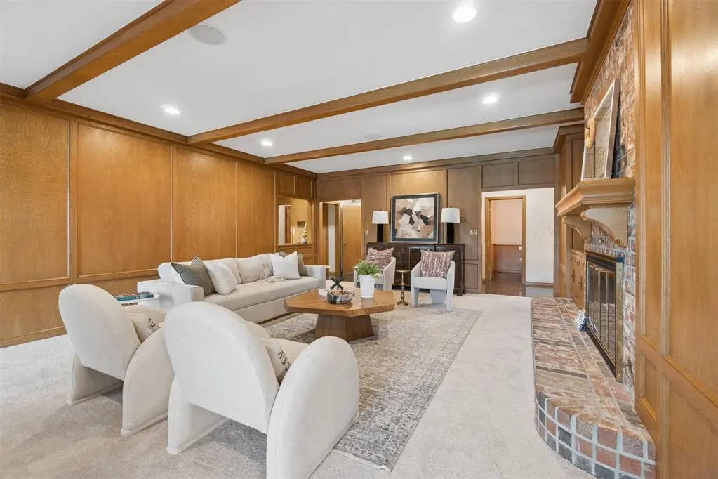 Photo 8 — 3533 Twelve Oaks Drive, Oklahoma City, OK 73120