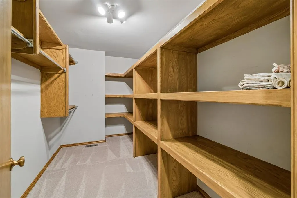 Photo 37 — 3533 Twelve Oaks Drive, Oklahoma City, OK 73120
