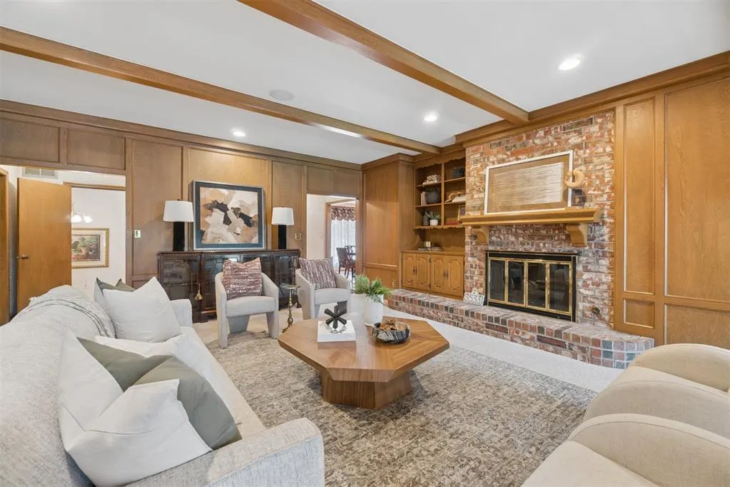 Photo 10 — 3533 Twelve Oaks Drive, Oklahoma City, OK 73120