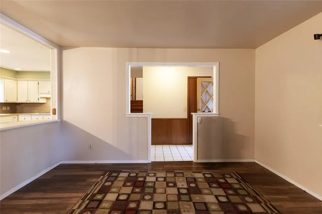 Photo 3 — 2804 N McMillan Avenue, Bethany, OK 73008