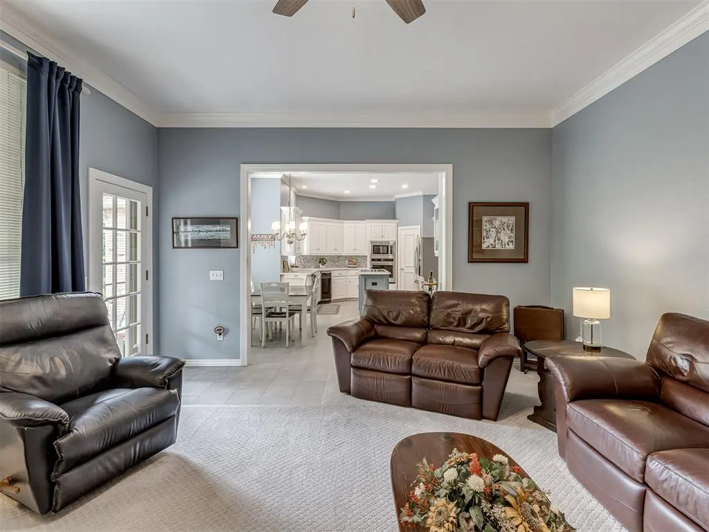 Photo 11 — 3016 Kingwood Drive, Edmond, OK 73013