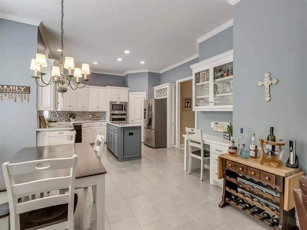 Photo 18 — 3016 Kingwood Drive, Edmond, OK 73013