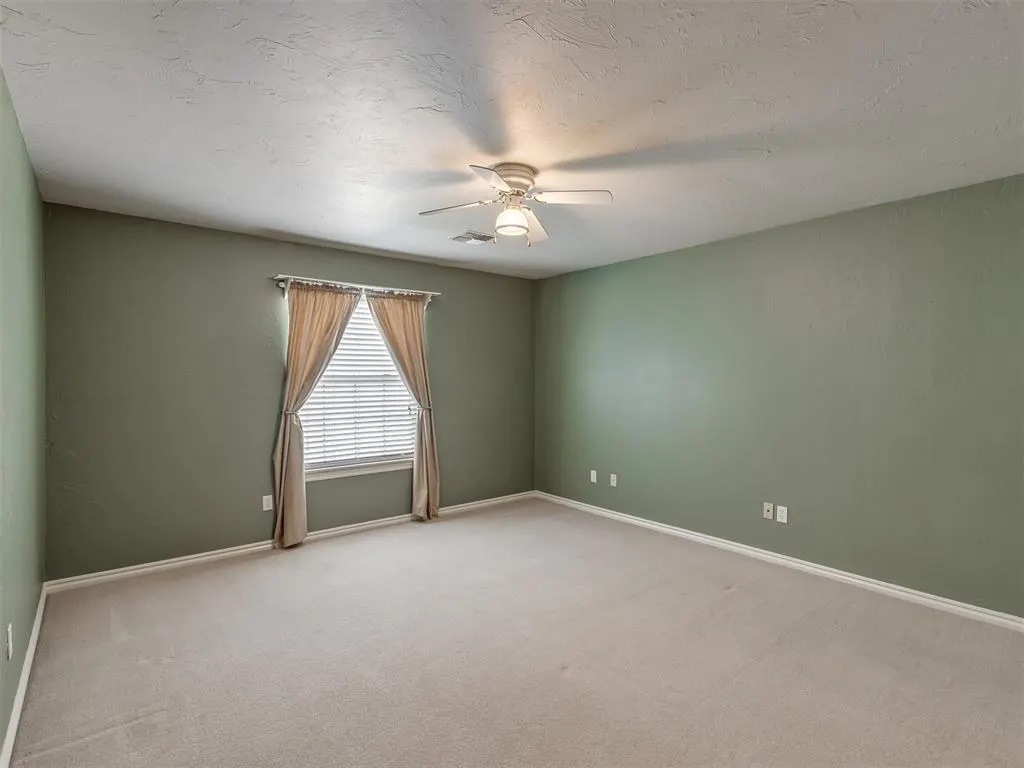 Photo 37 — 3016 Kingwood Drive, Edmond, OK 73013
