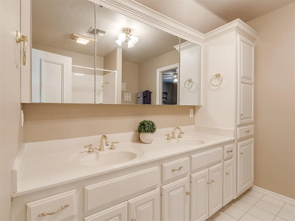 Photo 40 — 3016 Kingwood Drive, Edmond, OK 73013