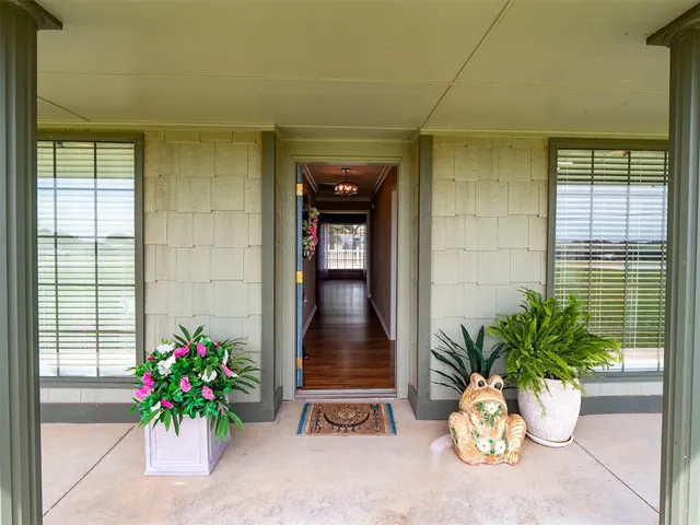 Photo 3 — 43026 Hazel Dell Road, Meeker, OK 74855