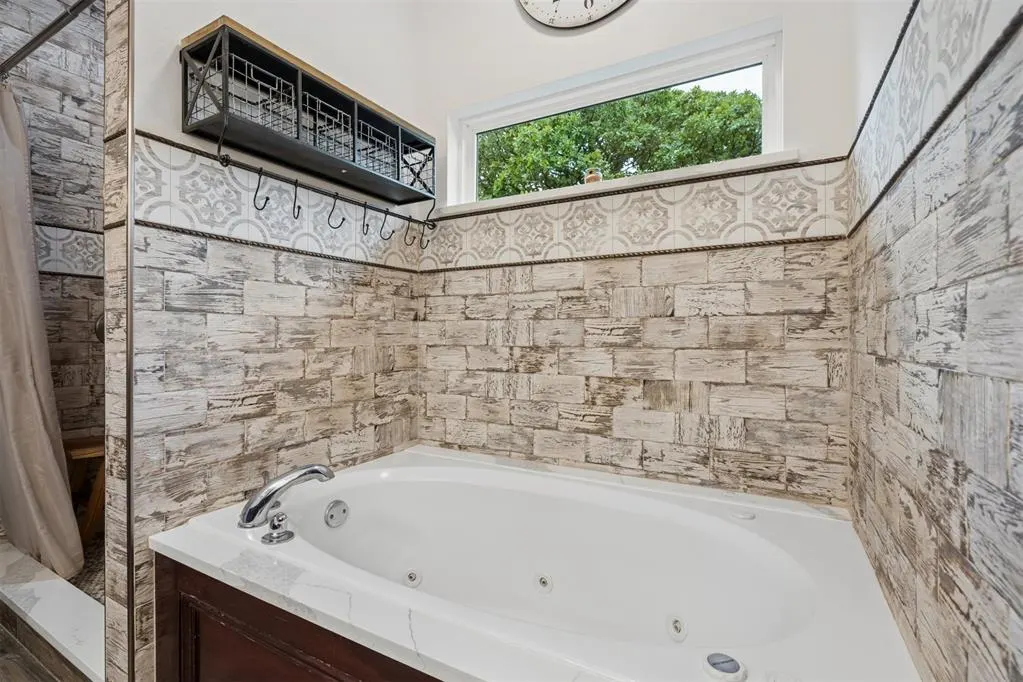 Photo 22 — 220 Bobby Mankin Drive, Choctaw, OK 73020