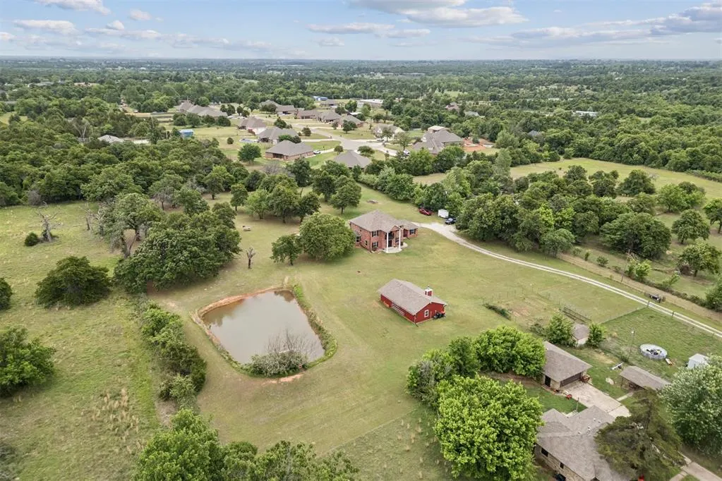 Photo 35 — 220 Bobby Mankin Drive, Choctaw, OK 73020