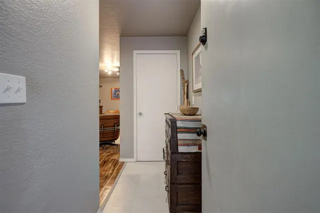 Photo 4 — 901 NW 7th Street 106, Oklahoma City, OK 73106