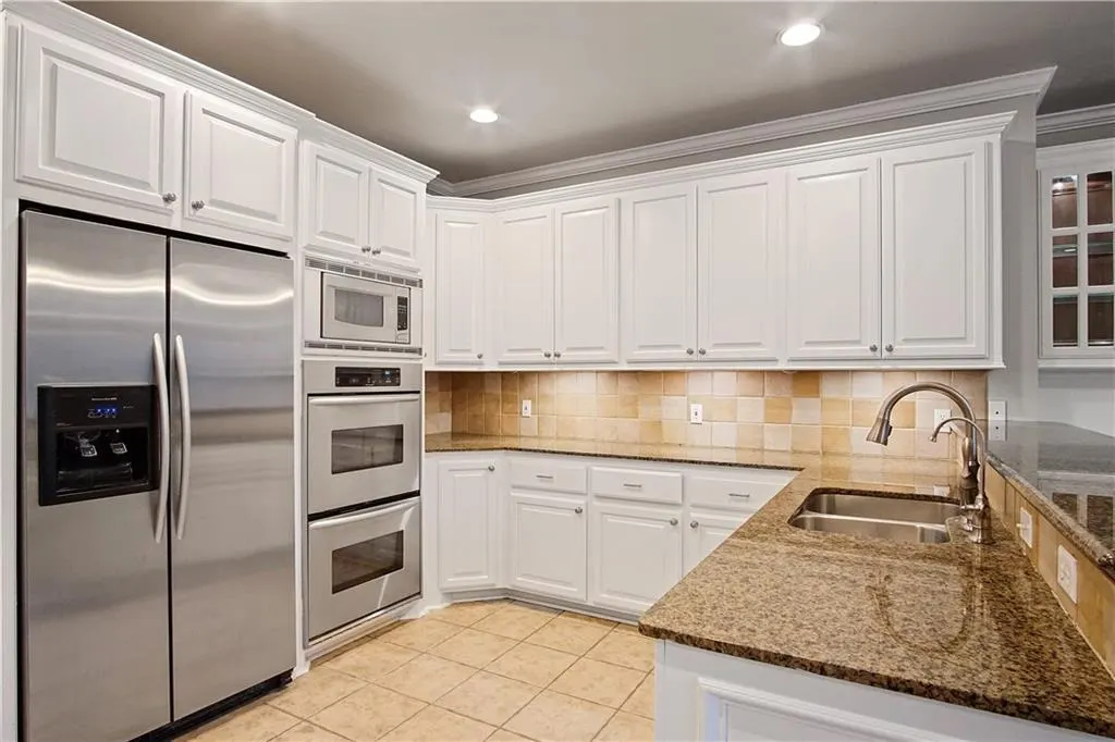 Photo 6 — 9417 Forest Dale Drive, Oklahoma City, OK 73151