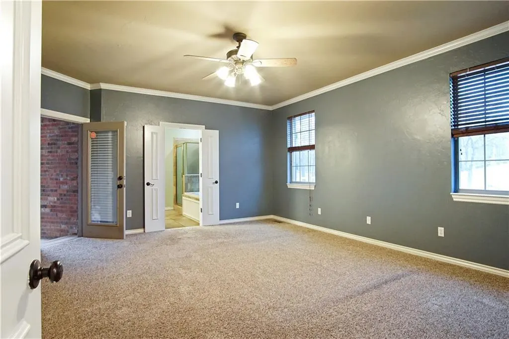 Photo 10 — 9417 Forest Dale Drive, Oklahoma City, OK 73151