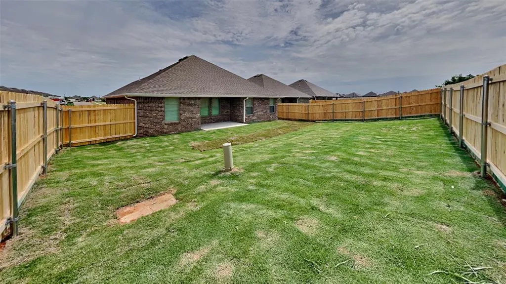 Photo 19 — 12721 Cortona Terrace, Yukon, OK 73099