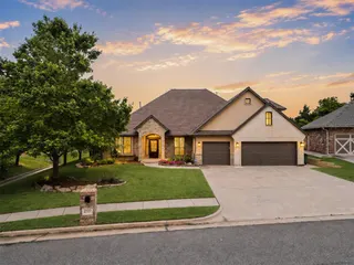 Sold home at 2727 Ashe Creek Drive