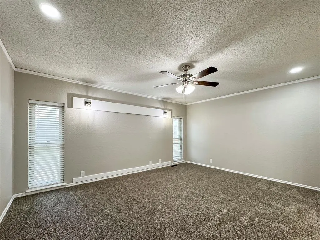 Photo 9 — 2108 Shorewood Lane, Edmond, OK 73003