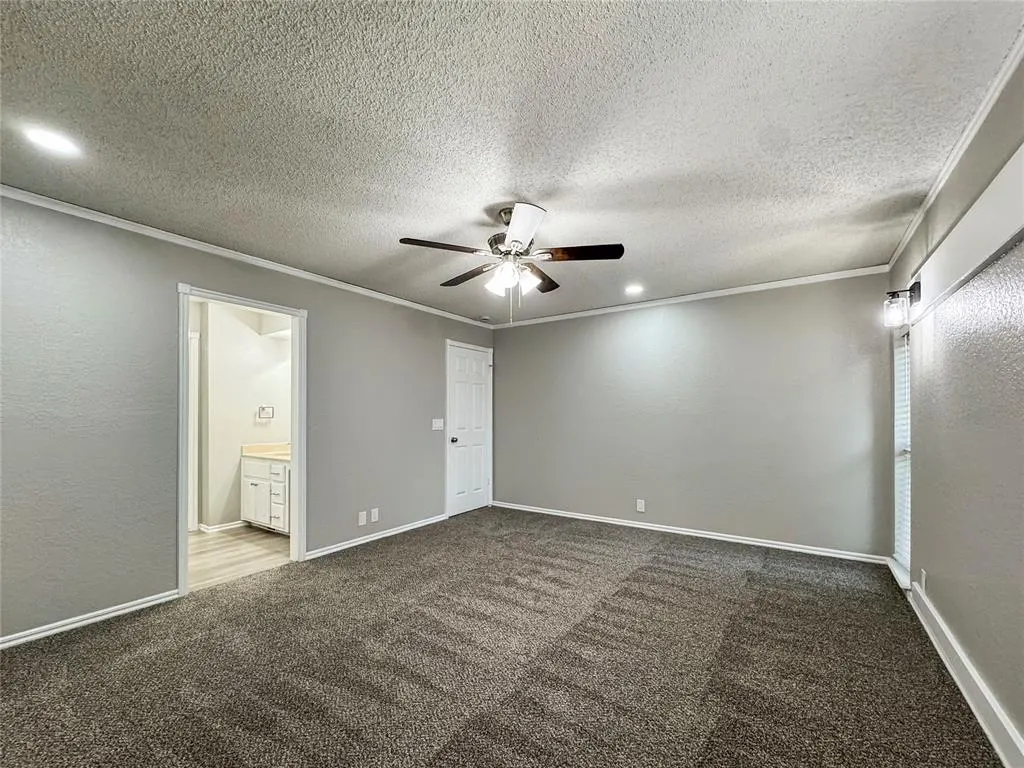 Photo 10 — 2108 Shorewood Lane, Edmond, OK 73003