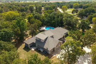 Sold home at 19914 Lions Circle