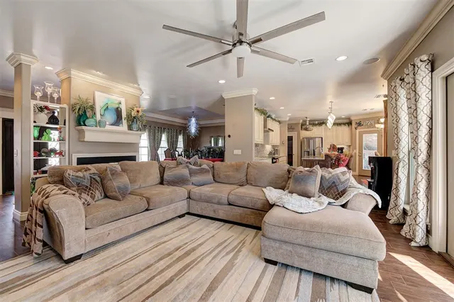 Photo 8 — 19914 Lions Circle, Luther, OK 73054
