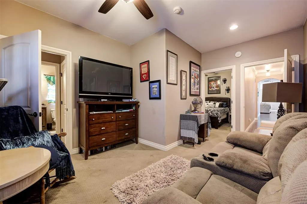 Photo 16 — 19914 Lions Circle, Luther, OK 73054