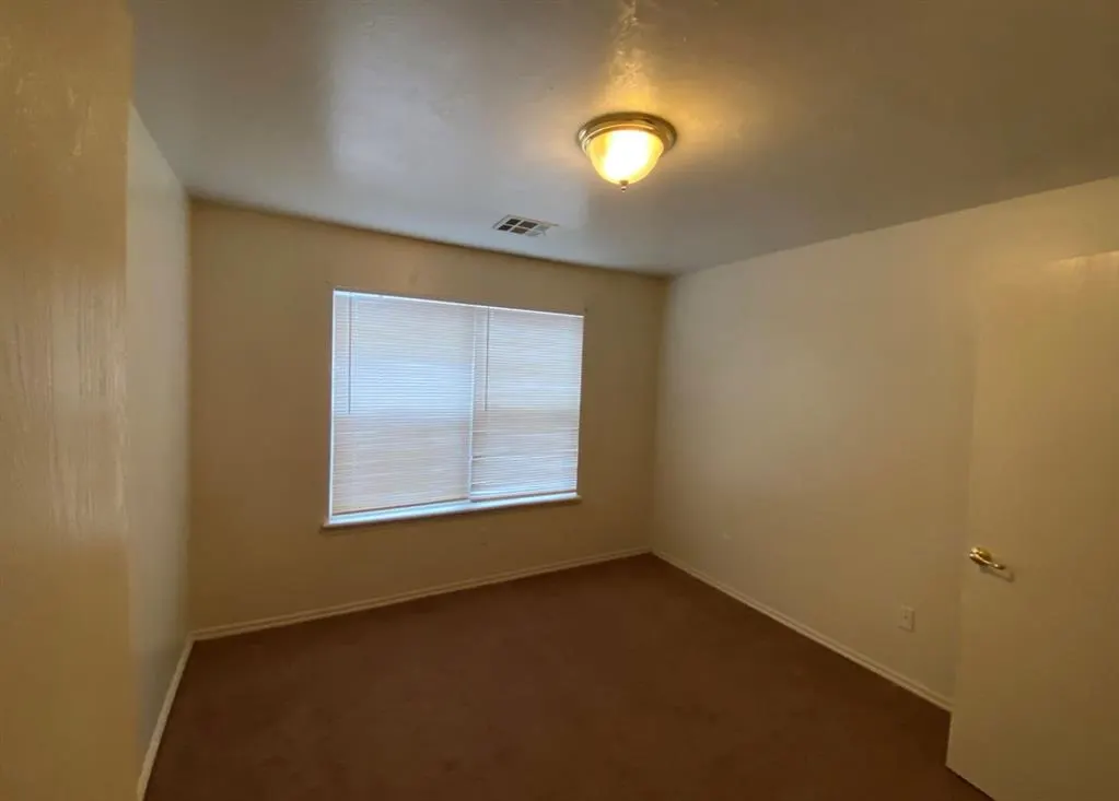 Photo 8 — 1108 Brandywine 3 & 4, Norman, OK 73071