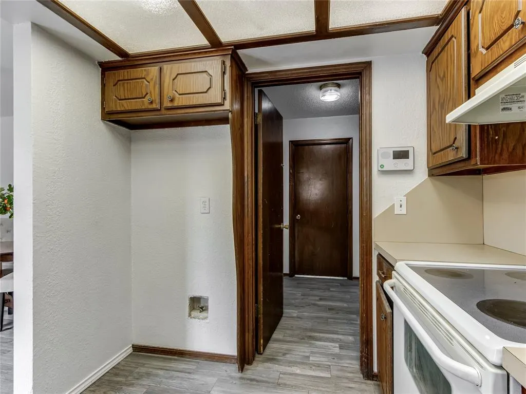 Photo 11 — 10508 Songbird Lane, Midwest City, OK 73130