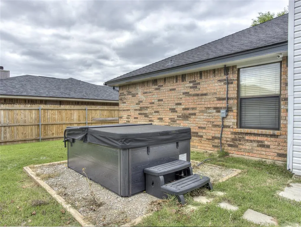 Photo 28 — 10508 Songbird Lane, Midwest City, OK 73130