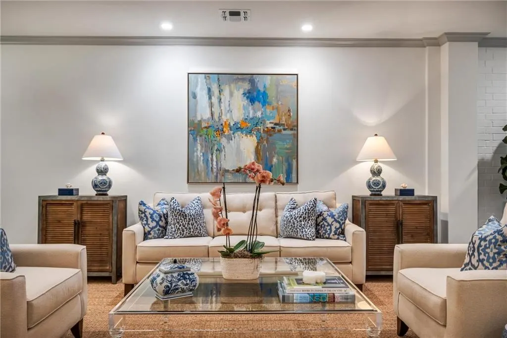 Photo 6 — 6429 Grandmark Drive, Oklahoma City, OK 73116
