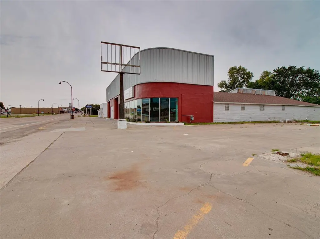 Photo 10 — 718 W Main Street, Stroud, OK 74079