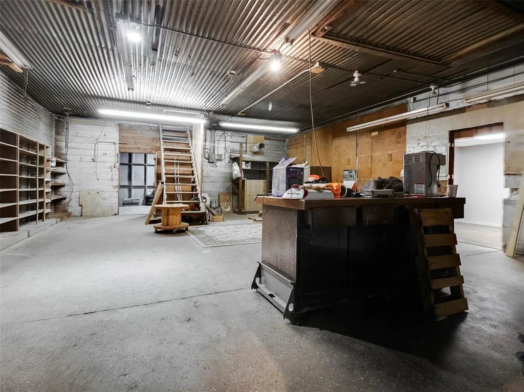 Photo 31 — 718 W Main Street, Stroud, OK 74079