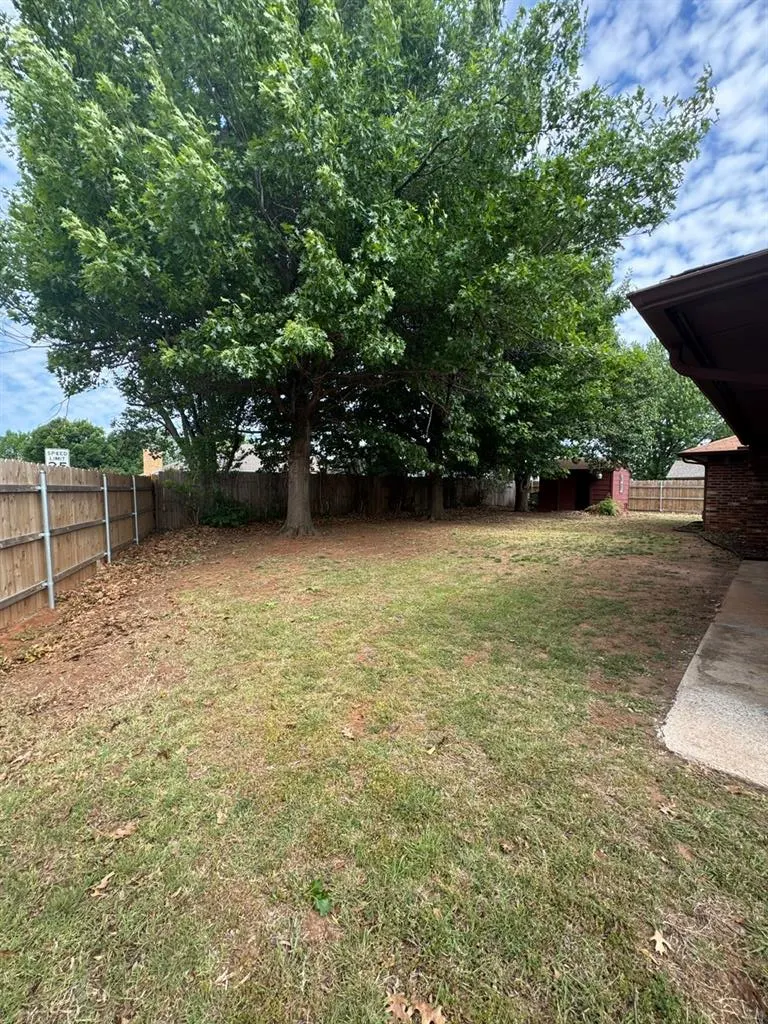 Photo 22 — 10501 Cecilia Drive, Oklahoma City, OK 73162