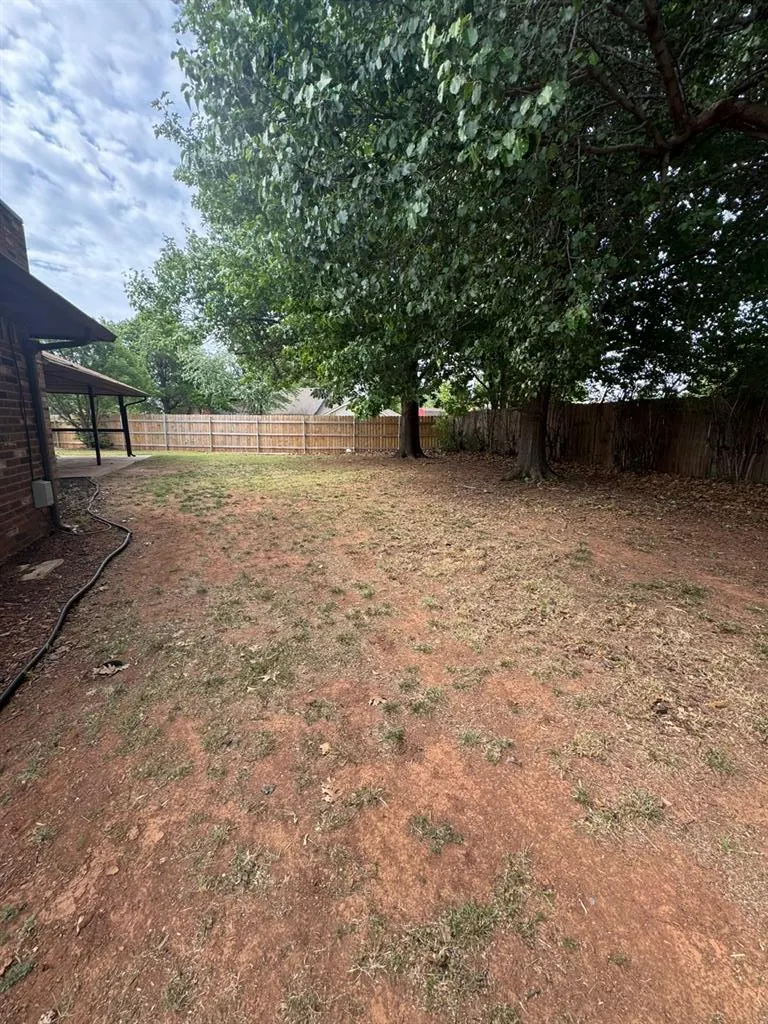 Photo 24 — 10501 Cecilia Drive, Oklahoma City, OK 73162