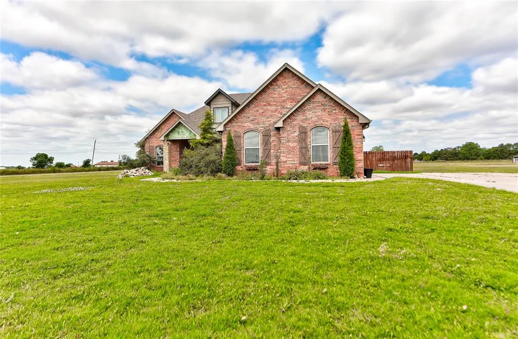 Photo 2 — 2957 Farm Drive, El Reno, OK 73036