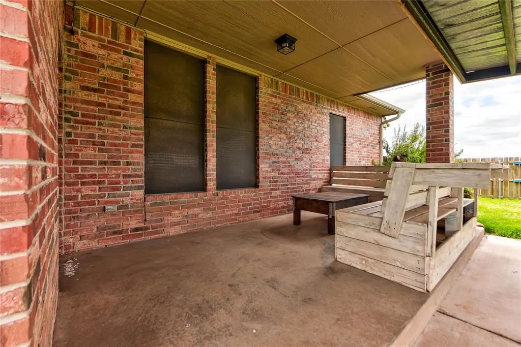 Photo 9 — 2957 Farm Drive, El Reno, OK 73036