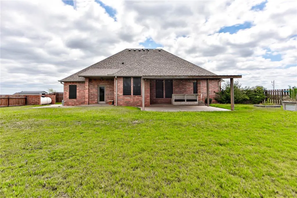 Photo 15 — 2957 Farm Drive, El Reno, OK 73036