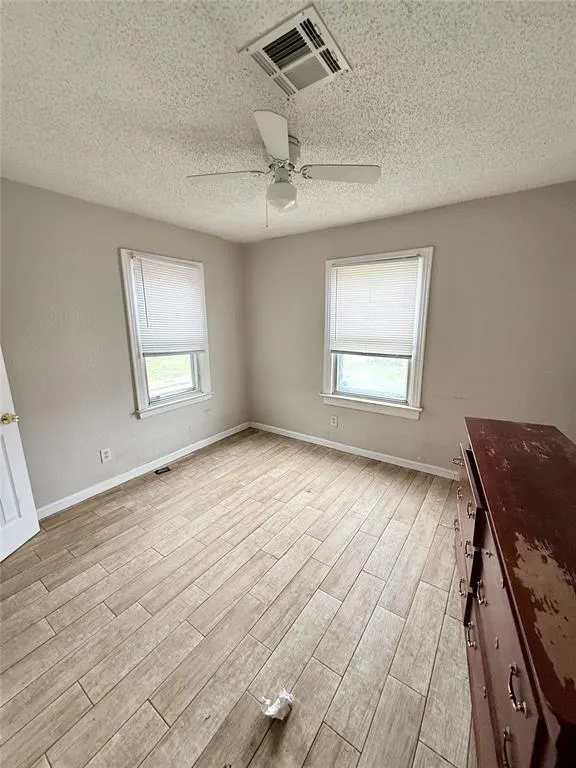 Photo 15 — 2309 E Park Place, Oklahoma City, OK 73117