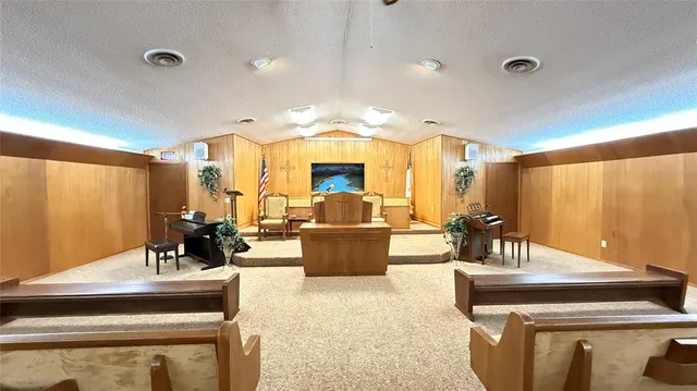 Photo 7 — 610 S Church Center, Eakly, OK 73033