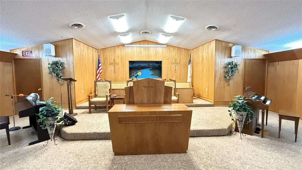 Photo 8 — 610 S Church Center, Eakly, OK 73033
