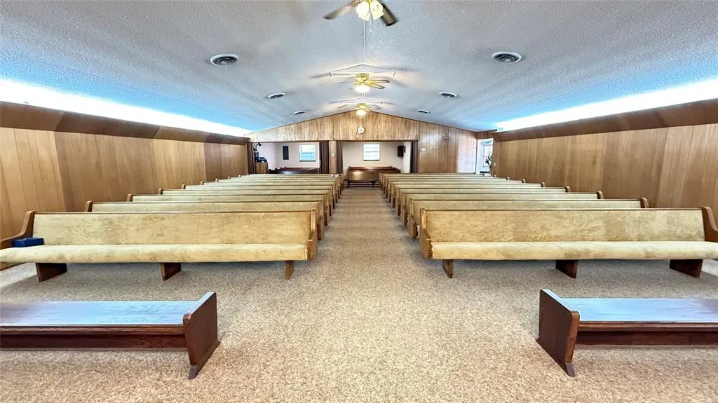 Photo 10 — 610 S Church Center, Eakly, OK 73033