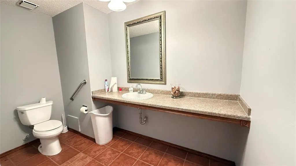 Photo 15 — 610 S Church Center, Eakly, OK 73033