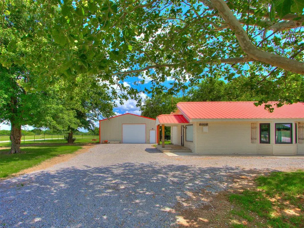 Photo 5 — 20478 260th Street, Washington, OK 73093