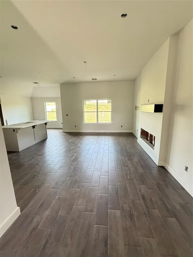 Photo 4 — 1312 Colonial Avenue, Tuttle, OK 73089
