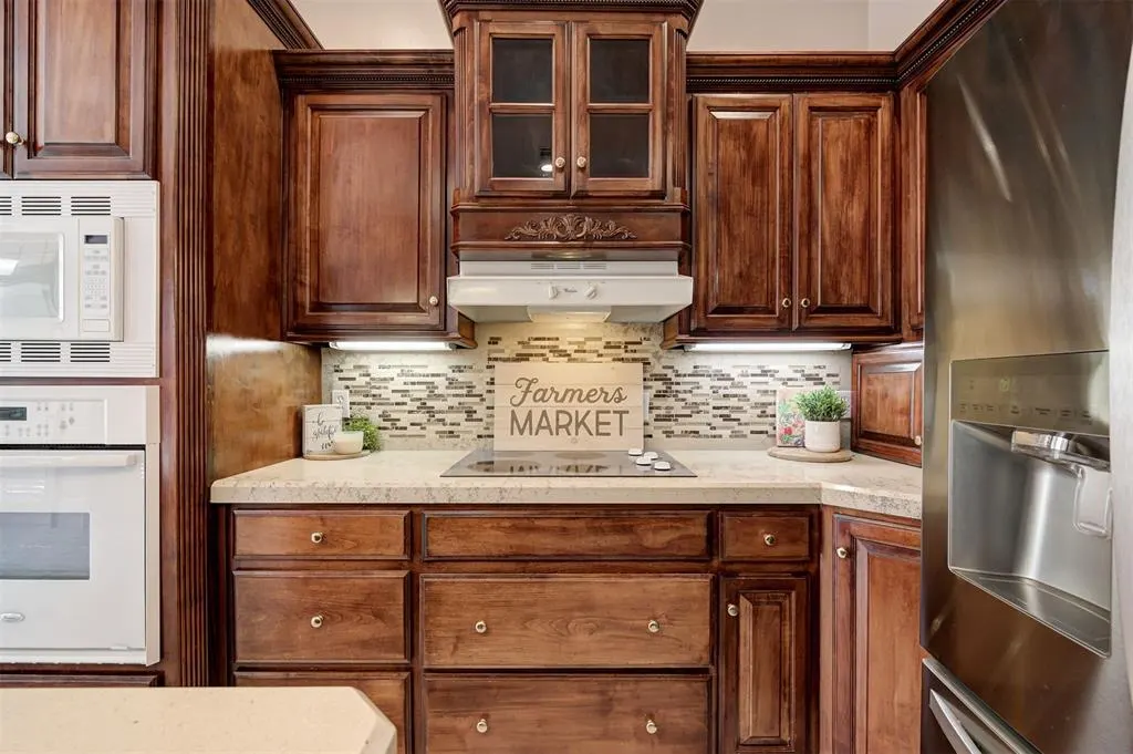 Photo 8 — 11316 Gateshead Drive, Oklahoma City, OK 73170