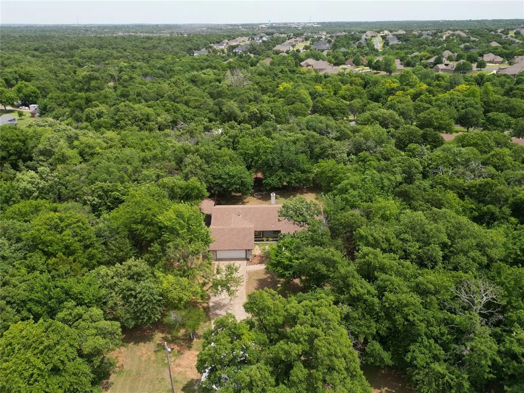 Photo 35 — 9404 Red Oak Lane, Edmond, OK 73034