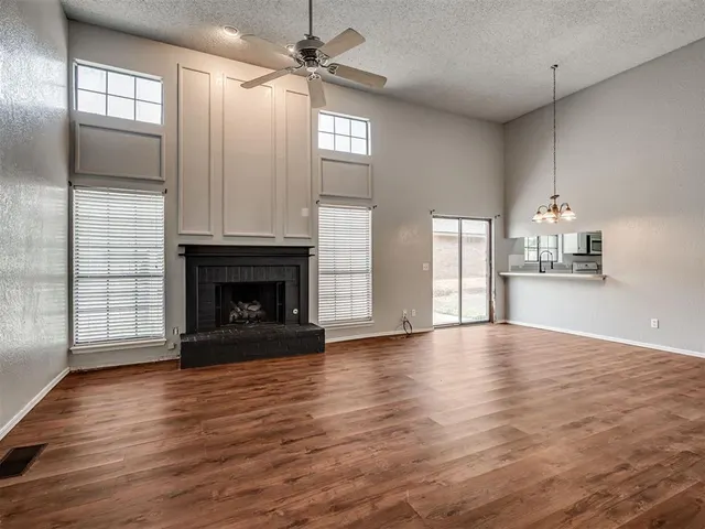 Photo 3 — 7712 Doris Drive, Oklahoma City, OK 73162
