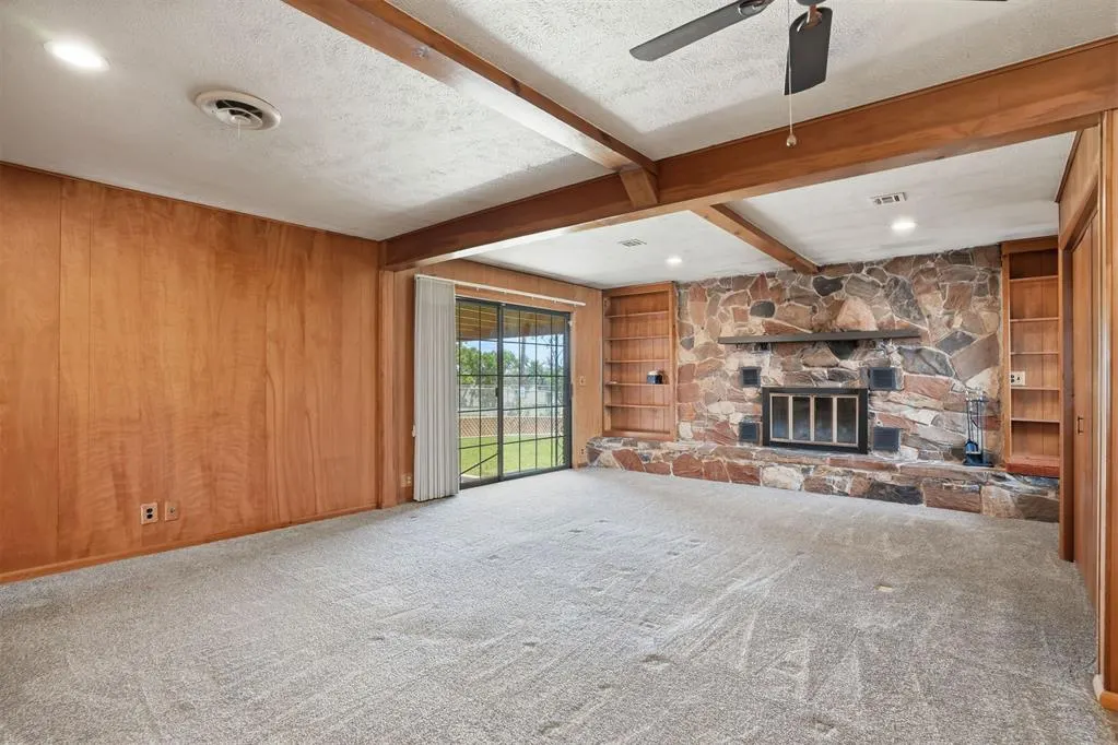 Photo 10 — 130 Lakeside Drive, Altus, OK 73521