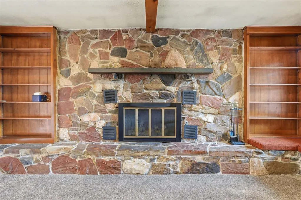 Photo 13 — 130 Lakeside Drive, Altus, OK 73521